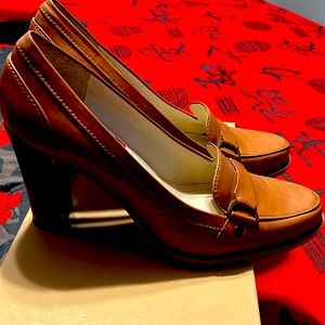 Brown block heels Bandolino  New never worn comfortable shoes